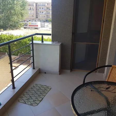Apartments near the sea شقة ساني بيتش