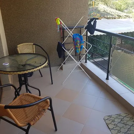 Apartments near the sea شقة